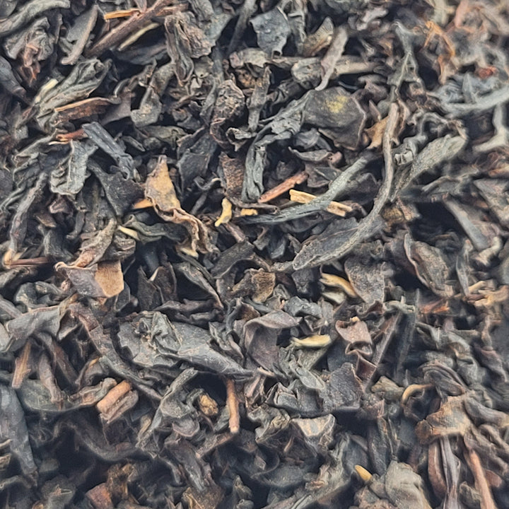 Close-up of dried black tea leaves Bake it Hot Earl gray